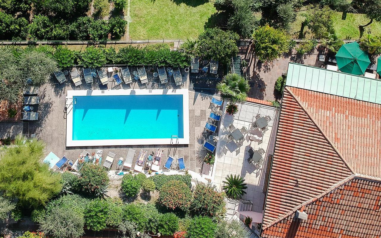La Gardenia & Oleandra 4*