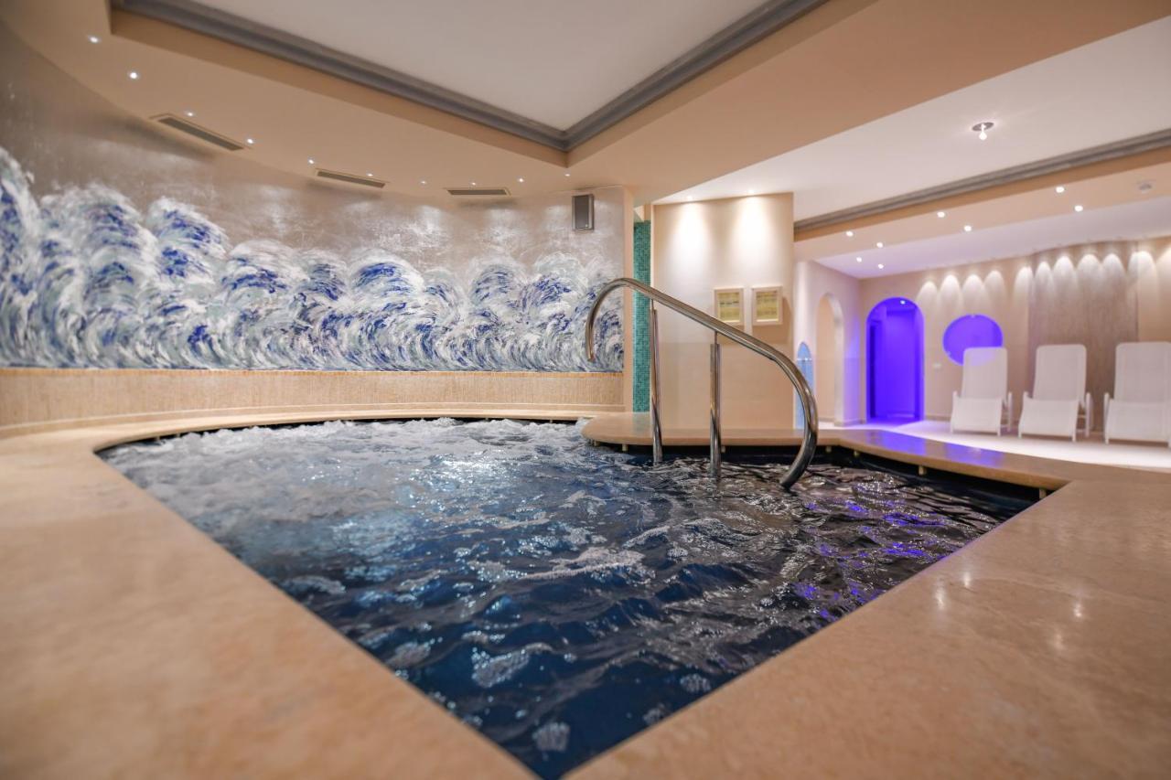 La Gardenia & Oleandra Hotel
